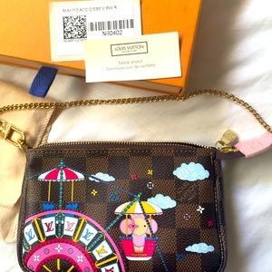 Brand New Louis Vuitton Mini Pochette